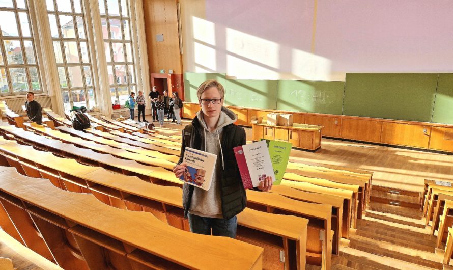 Miroslaw Spet, 8d – belegt bei der Landesrunde Sachsen in Dresden beim Schülerwettbewerb “Chemie – die stimmt” den 3. Platz