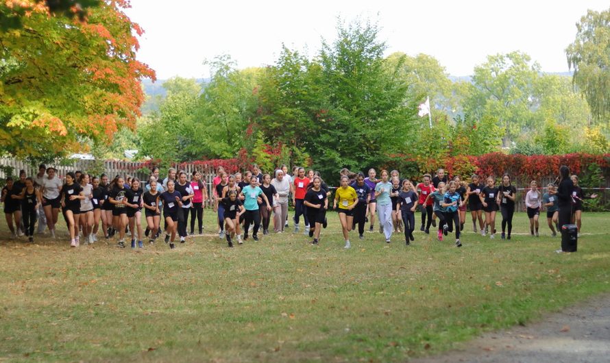 Crosslauf im Preißelpöhl bei bestem Herbstwetter